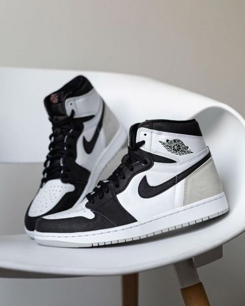 Release Air Jordan 1 Retro High OG