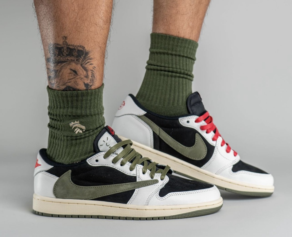 Release New Jordan 1 Retro Low OG SP Travis Scott Olive