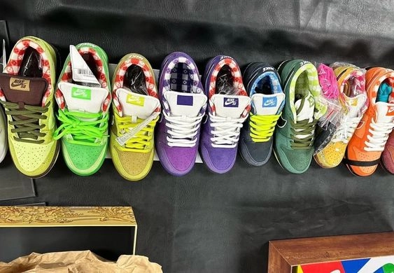 HOTKICKS SB Dunk Low Concepts Lobster (6 colors)