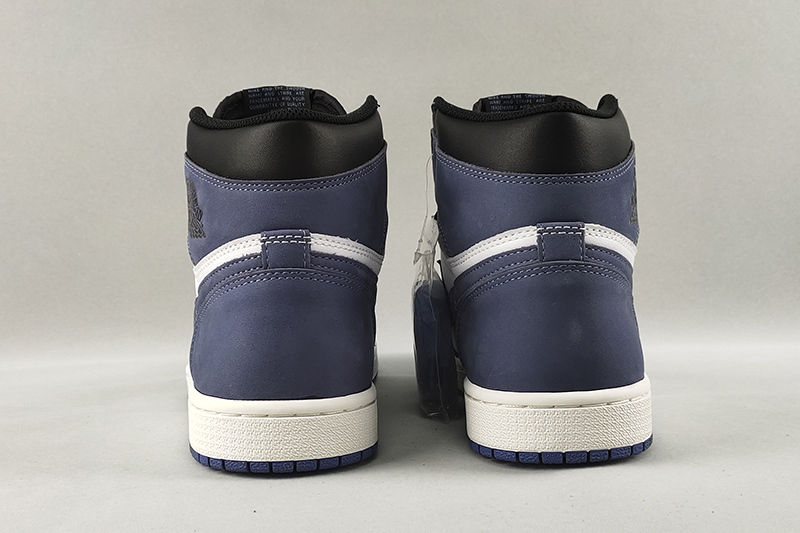 Air Jordan 1 Retro High Blue Moon 555088-115
