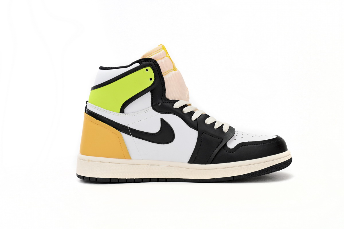 Air Jordan 1 Retro High White Black Volt University Gold 555088-118