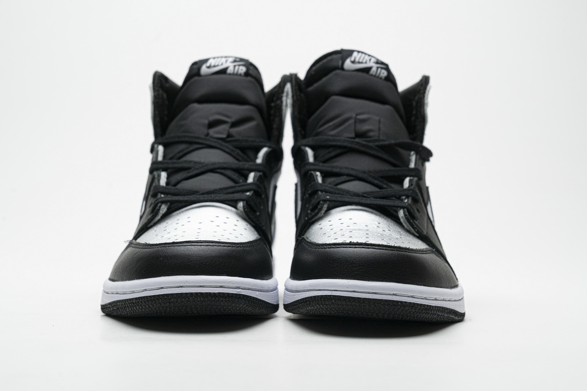Air Jordan 1 Retro High Silver Toe (Women