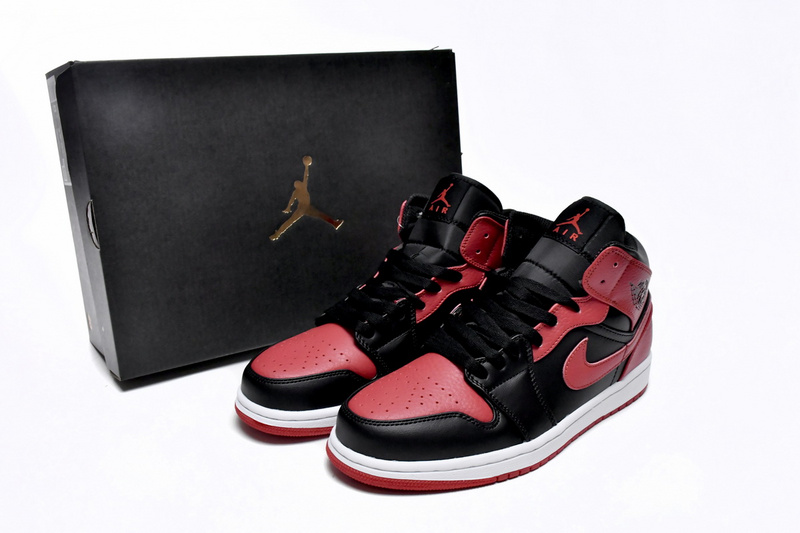 Air Jordan 1 Mid Banned (2020) 554724-074
