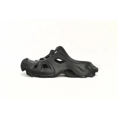  BALENCIAGA Black   01