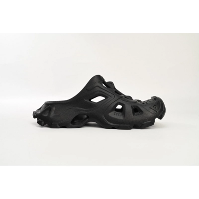  BALENCIAGA Black   02