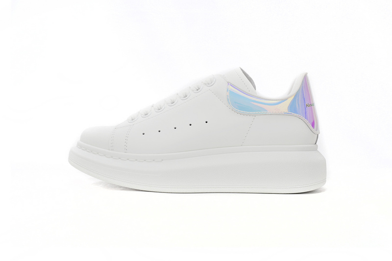 Alexander McQueen Oversized Sneaker '' Iridescent White'' 561580WHVI59375