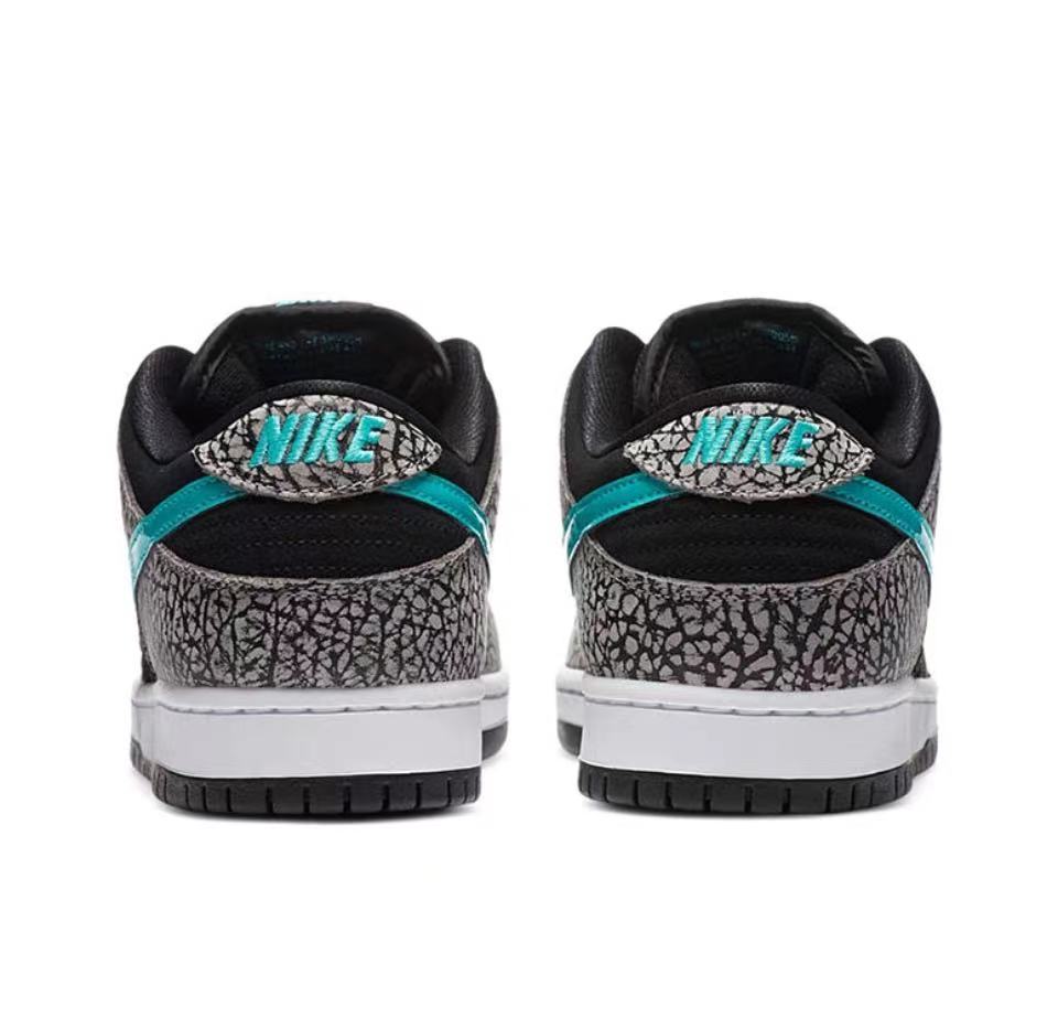 Nike SB Dunk Low atmos Elephant BQ6817-009
