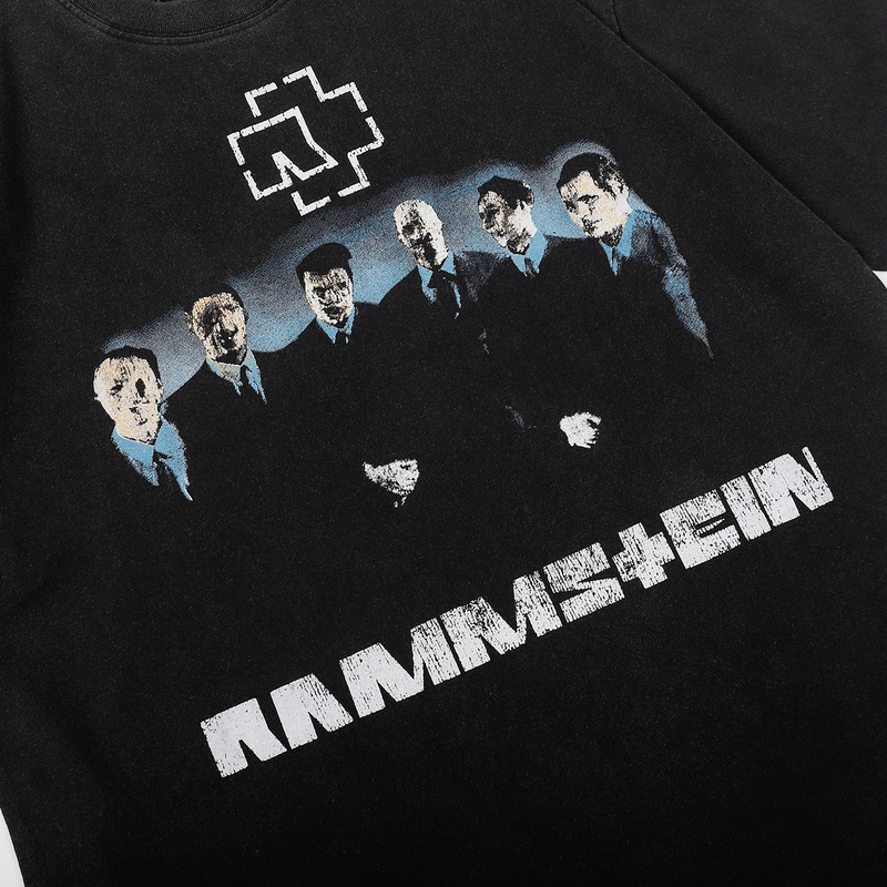   Balenciaga  T-shirt  KT2322