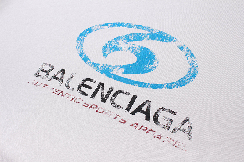   Balenciaga  T-shirt KT2396