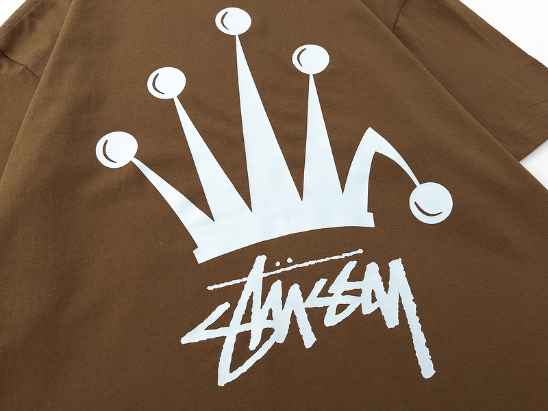 Stussy  T-shirt XB921