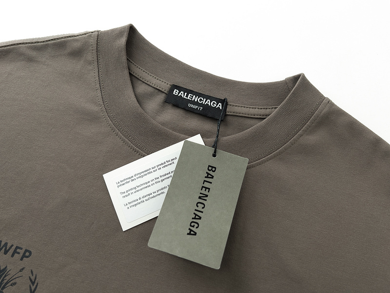  Balenciaga  T-shirt KT2310