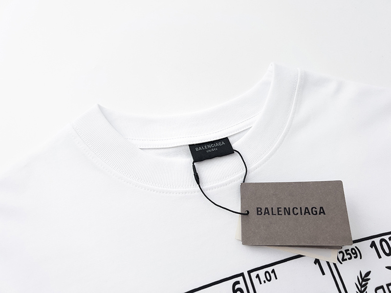  Balenciaga  T-shirt KT2351