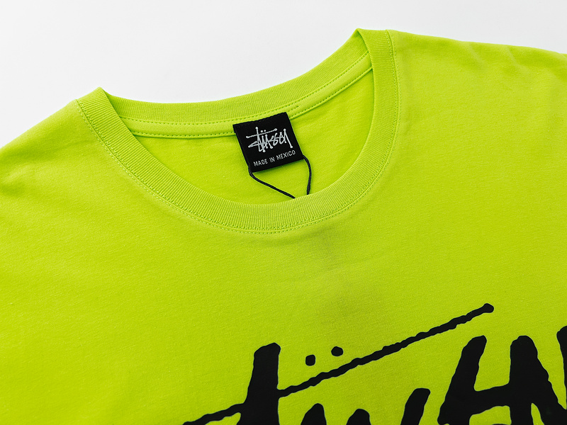 Stussy  T-shirt XB914