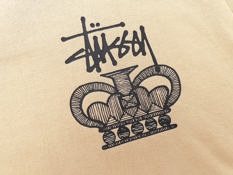 Stussy  T-shirt XB929