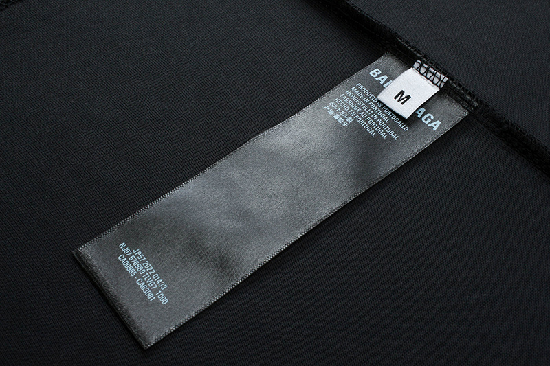 Balenciaga  T-shirt KT2383