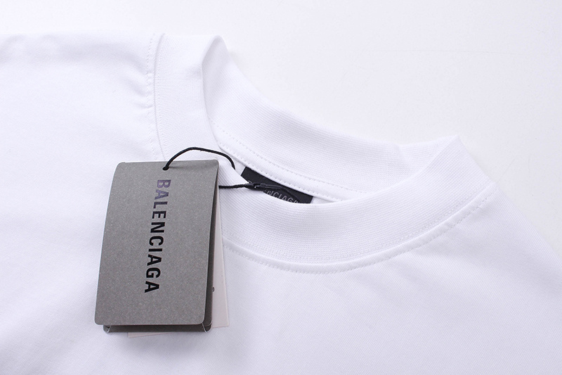 Balenciaga  T-shirt KT2393