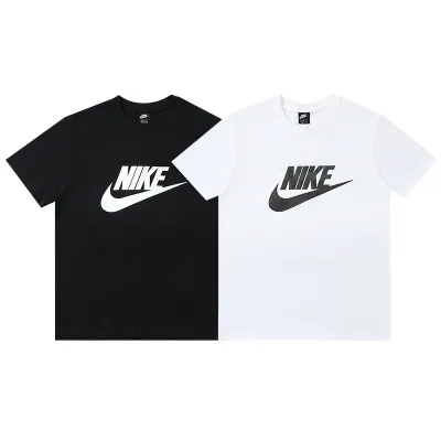   Nike T-shirt N807346 01