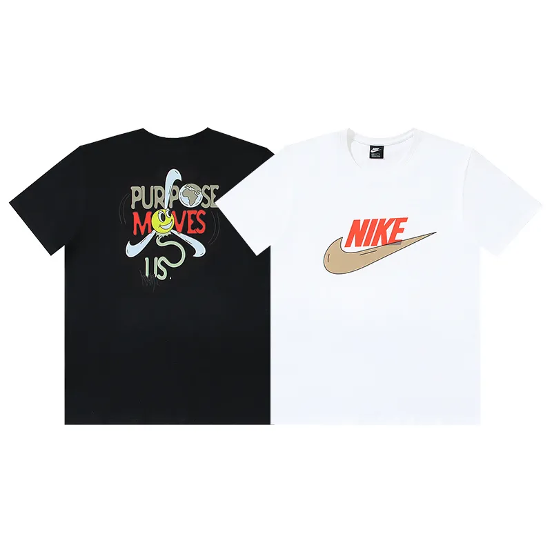   Nike T-shirt N889813