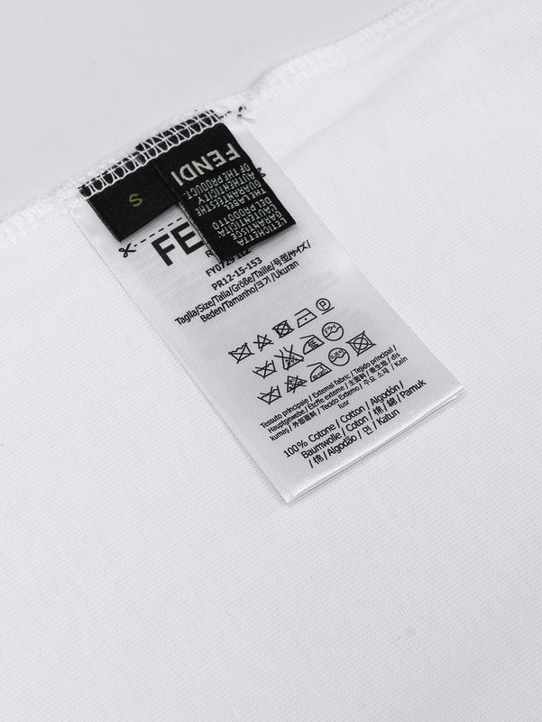 FENDI T-shirt 128