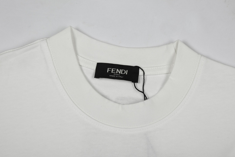 FENDI T-shirt 119