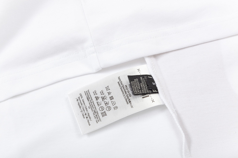 FENDI T-shirt 123