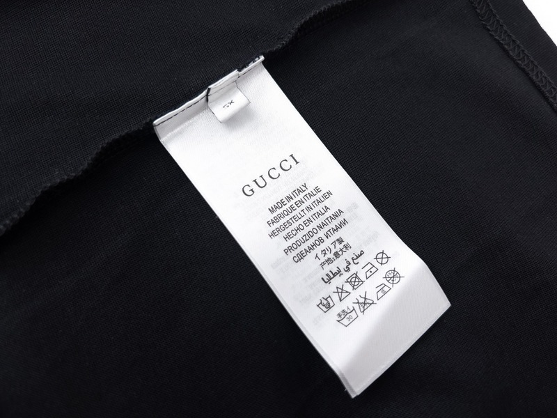 GUCCI T-shirt 138