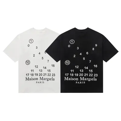   Martin Margiela T-shirt 606 01