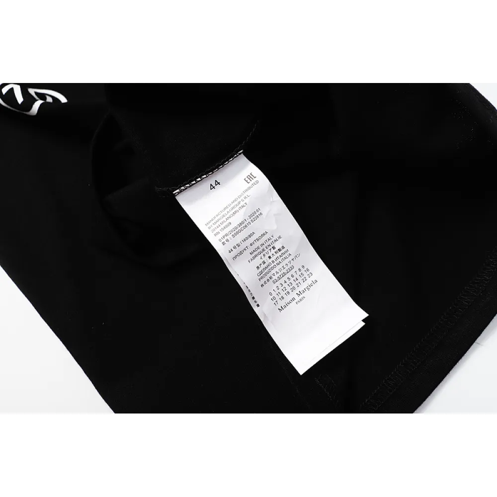   Martin Margiela T-shirt 606