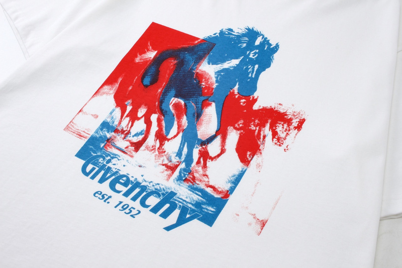  GIVENCHY T-shirt 14