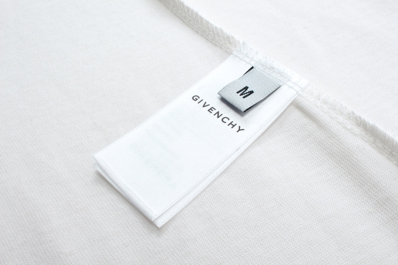  GIVENCHY T-shirt 14