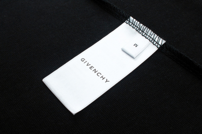  GIVENCHY T-shirt 15