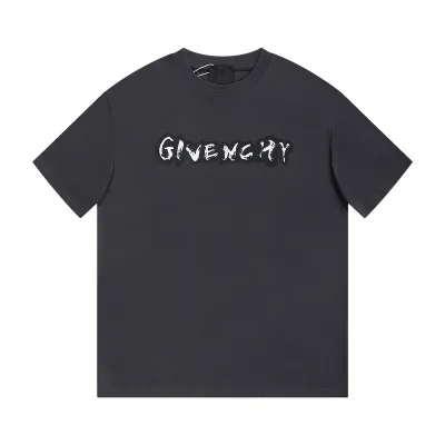  GIVENCHY T-shirt 17 01