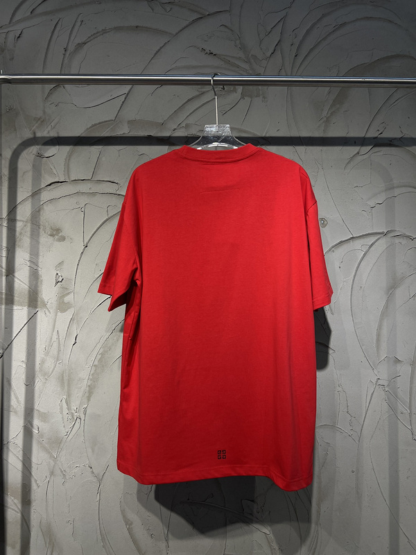  GIVENCHY T-shirt 24