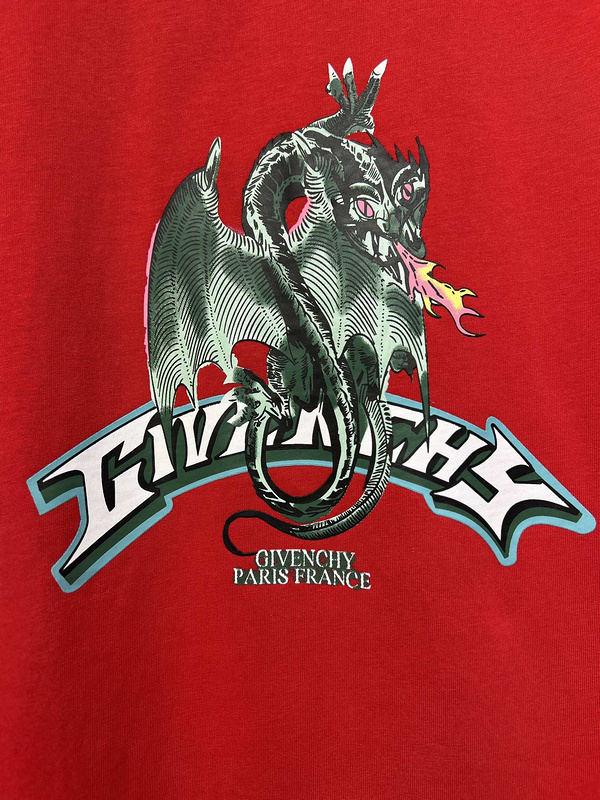  GIVENCHY T-shirt 24