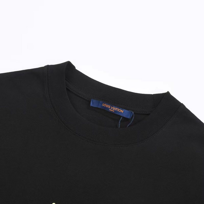  Louis Vuitton T-shirt 202285