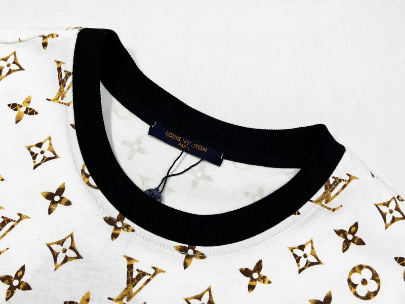  Louis Vuitton T-shirt 204347