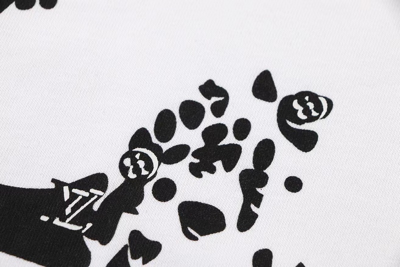  Louis Vuitton T-shirt 204759