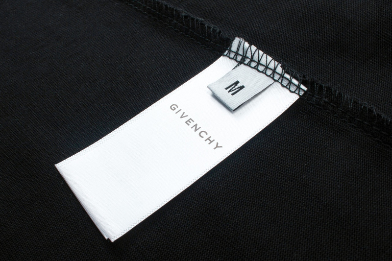 GIVENCHY T-shirt 11
