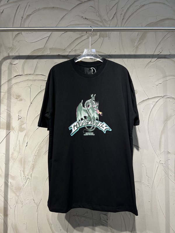 GIVENCHY T-shirt 25