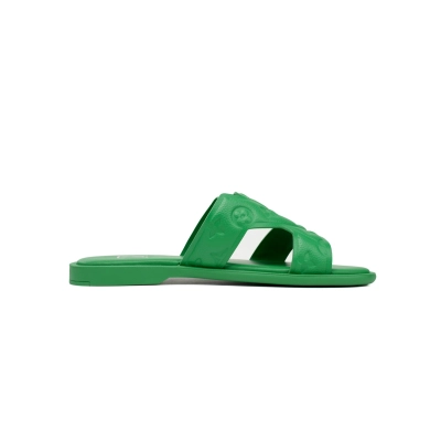 LOUIS VUITTON Oasis Green Embossing 02