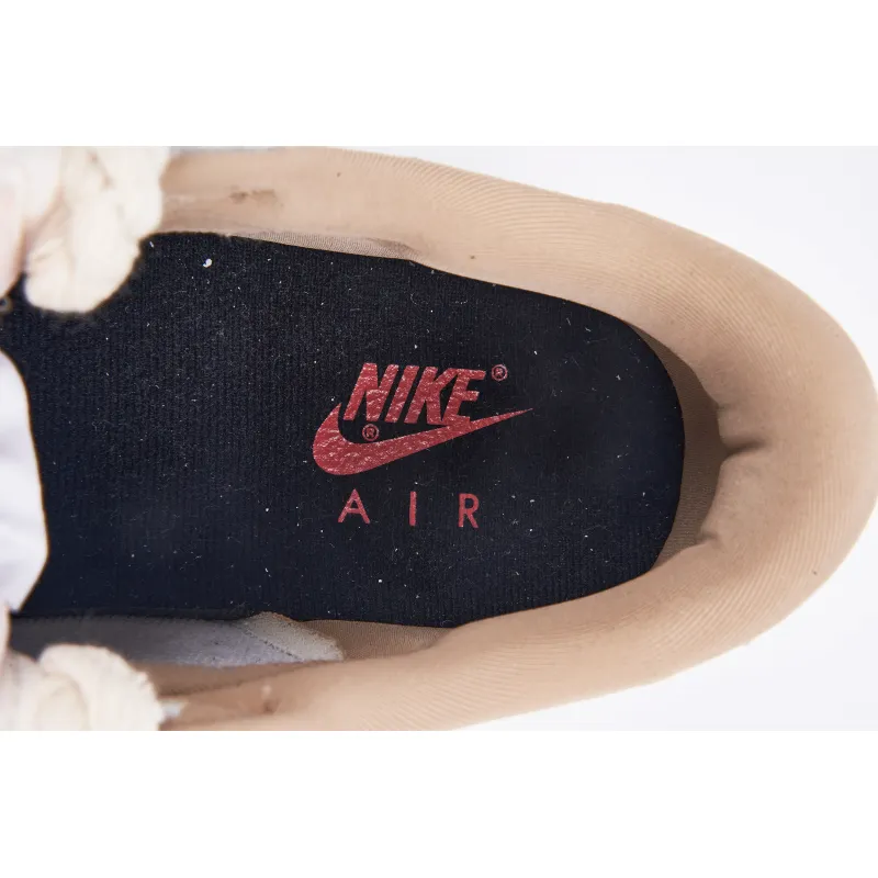 Air Jordan 1 Low Travis Scott Crackle Snake Skin