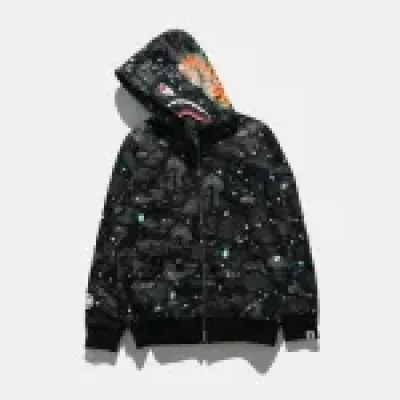 OBO  BAPE Space Camo Shark WGM Full-Zip Hoodie Black 02