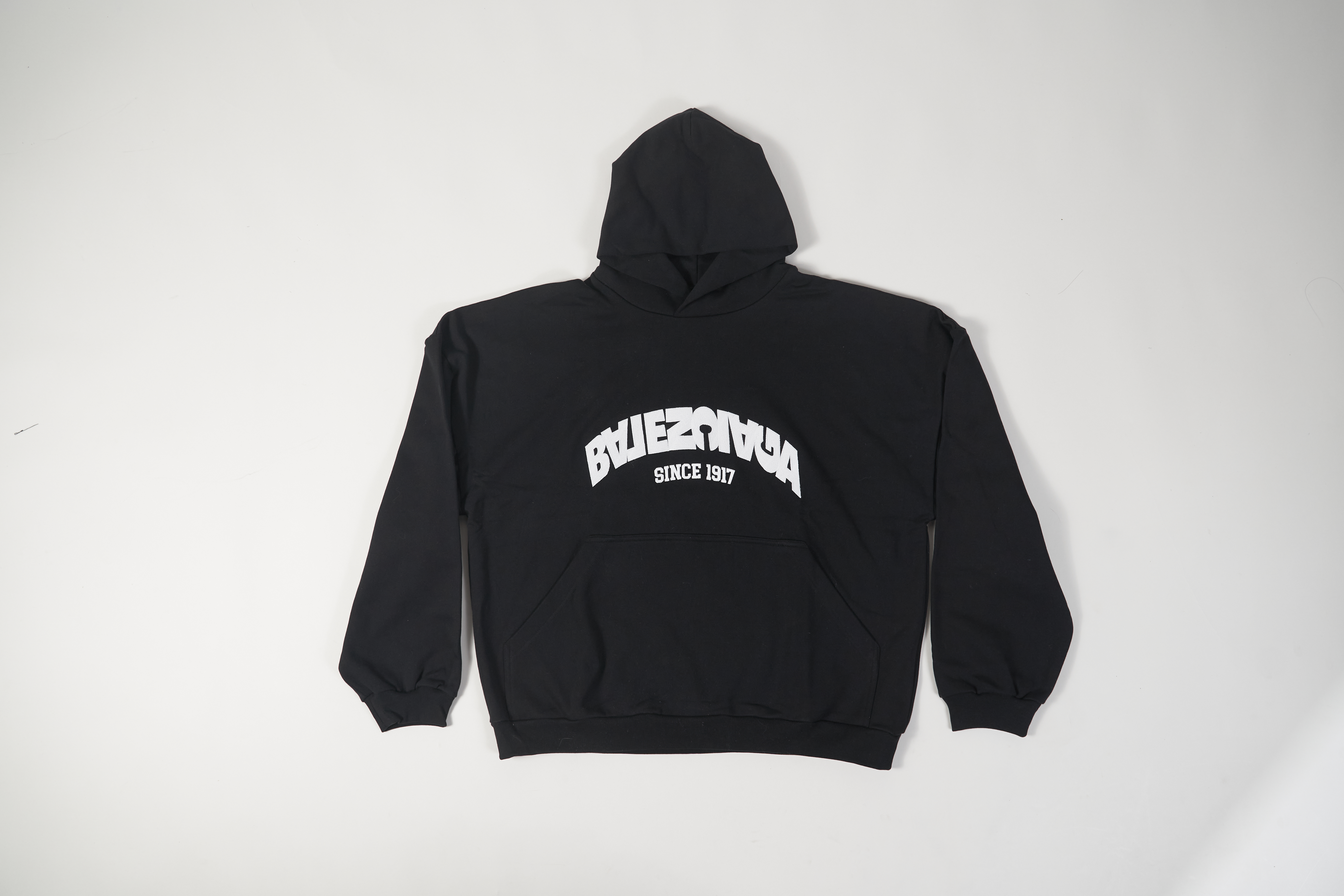 OBO Back Flip Round Hoodie Oversized In Black