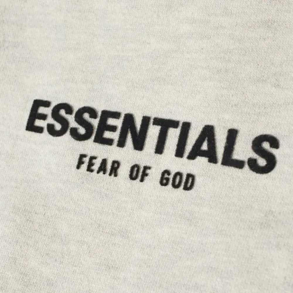 OBO Fear of God Essentials Off-White Drawstring Lounge Pants