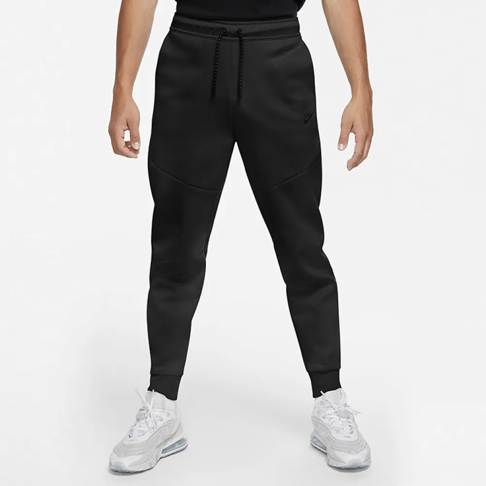 OBO Nike Sportswear Tech Fleece Full-Zip Hoodie & Joggers Set Black