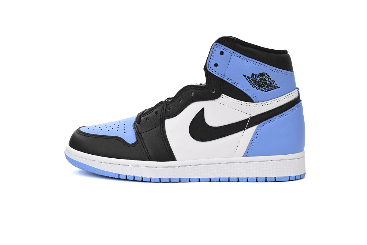  Air Jordan 1 High OG “UNC Toe” DZ5485-400