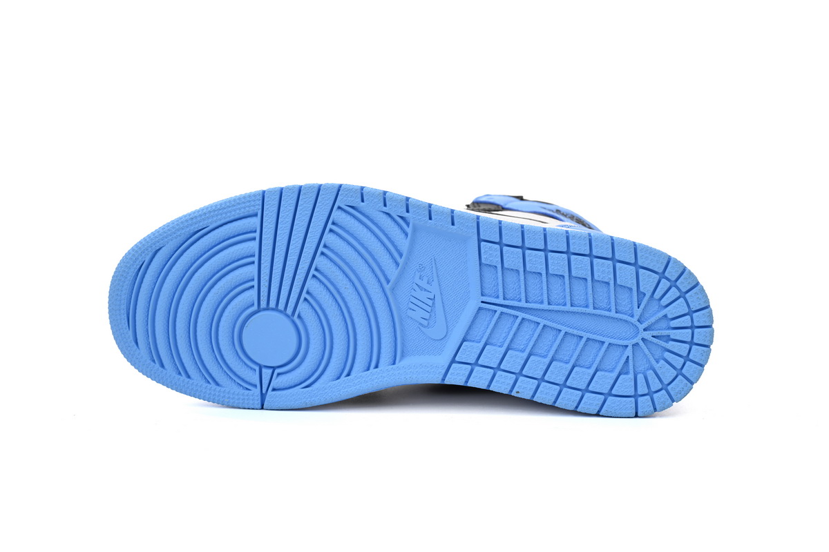  Air Jordan 1 High OG “UNC Toe” DZ5485-400