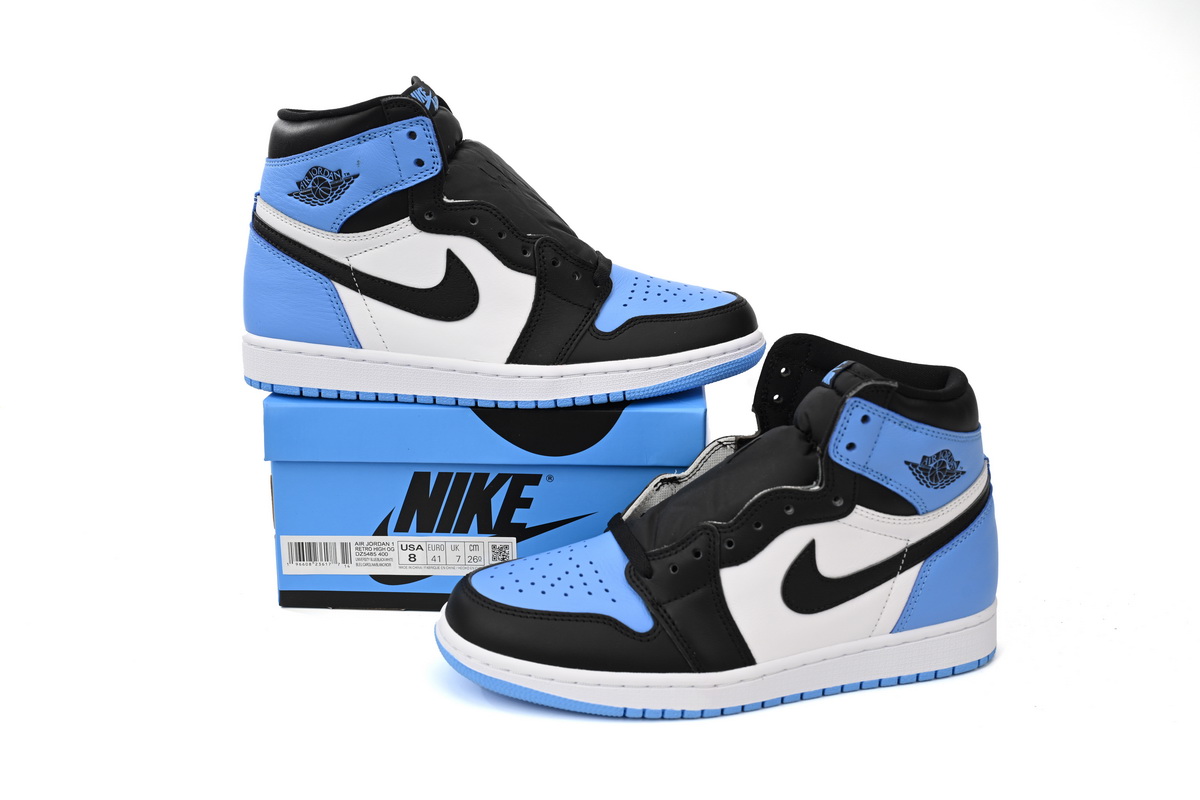  Air Jordan 1 High OG “UNC Toe” DZ5485-400