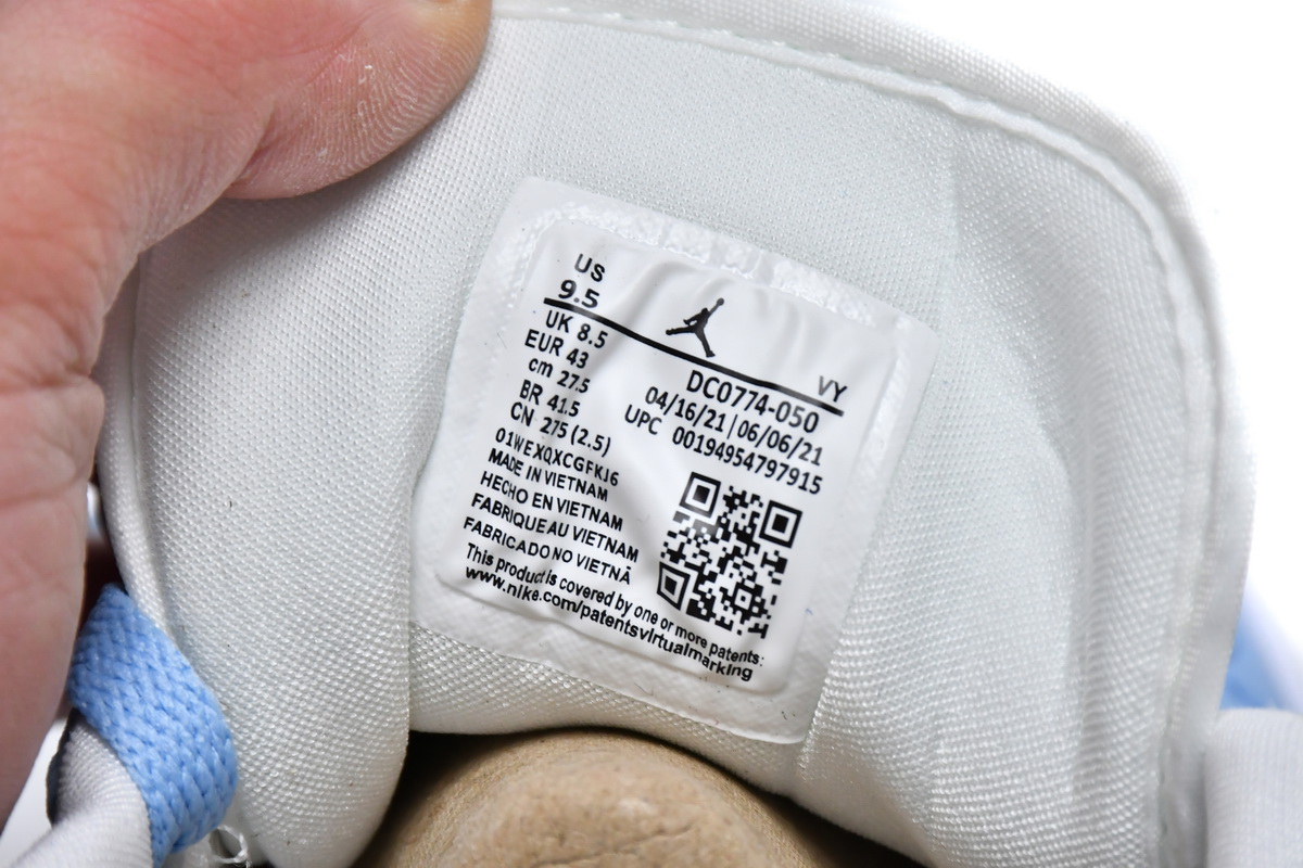  Air Jordan 1 Low University Blue DC0774-050