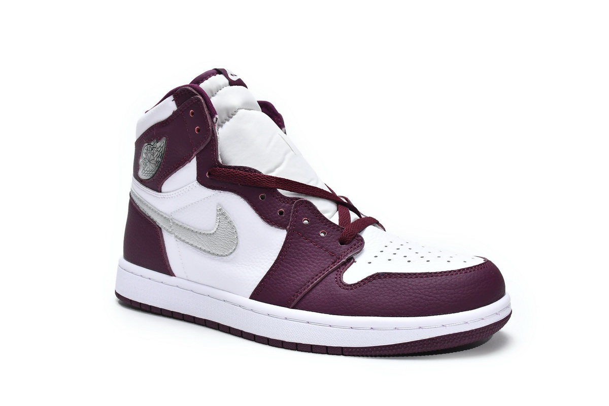 Air Jordan 1 High OG Bordeaux  555088-611